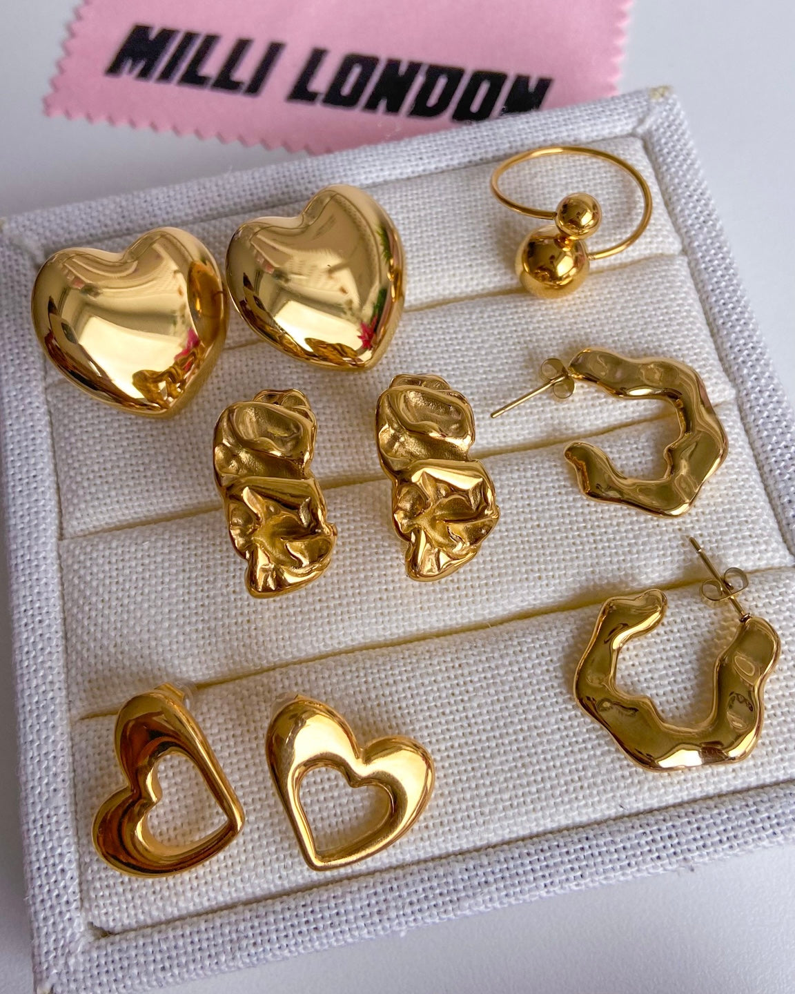 earrings